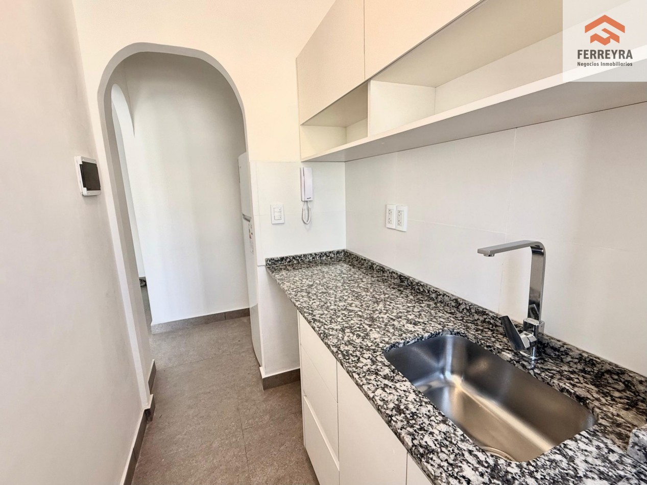 VENTA DE DEPARTAMENTO PLAZA COLON